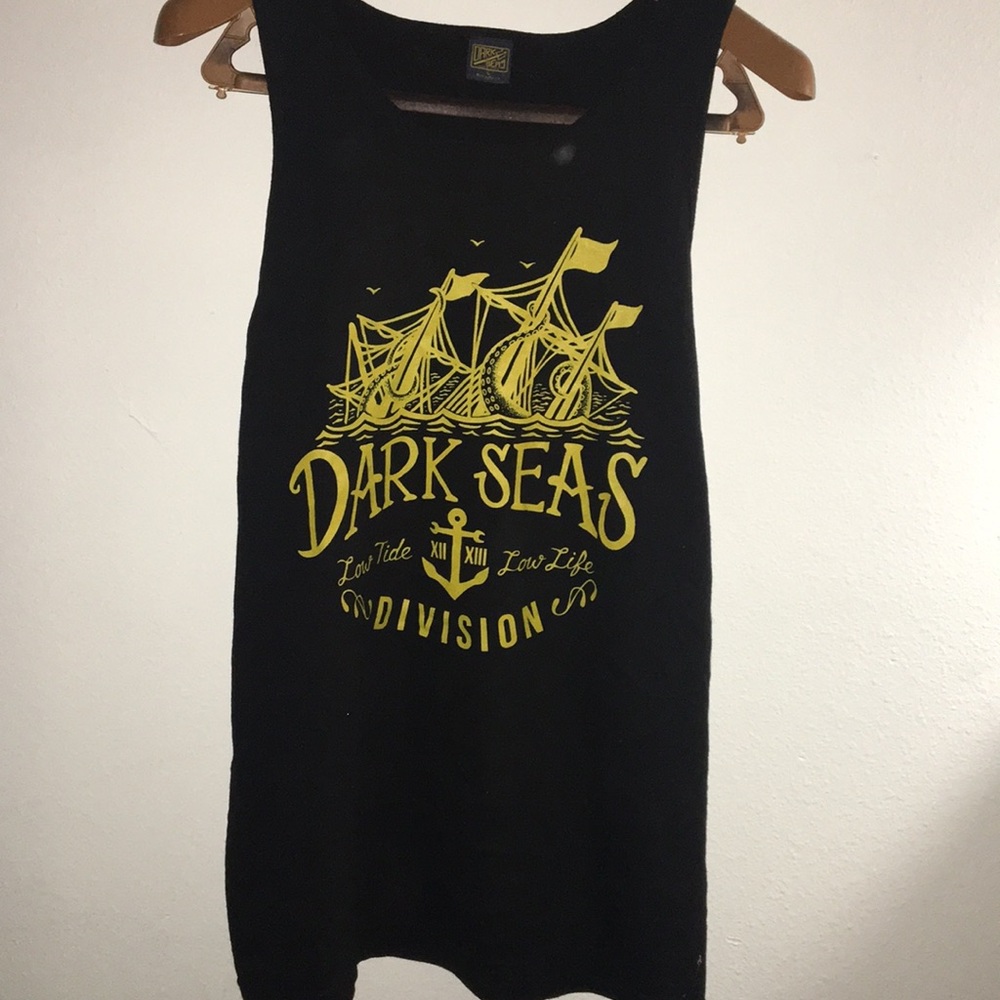Dark seas tank